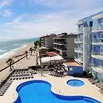 Augustus Hotel