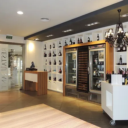 Hotel Augustus 4*