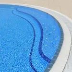 Augustus Hotel 4*