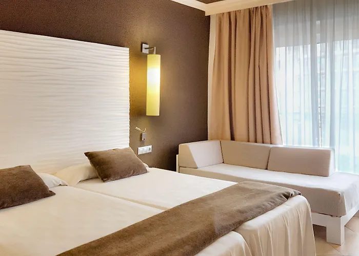 Hotel Augustus Hotel 4*