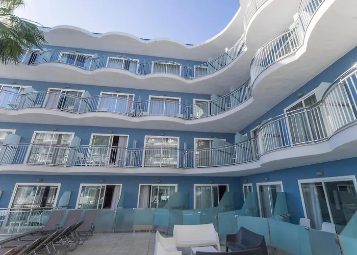 Hotel Augustus 4*