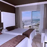 Augustus 4* Cambrils